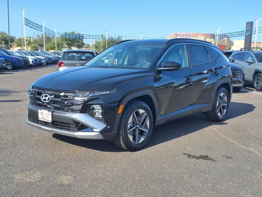 2025 Hyundai Tucson SEL photo 1