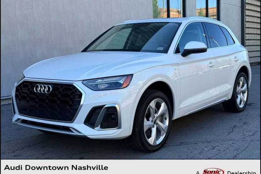 2023 Audi Q5 S line Premium Plus 45 TFSI photo 1