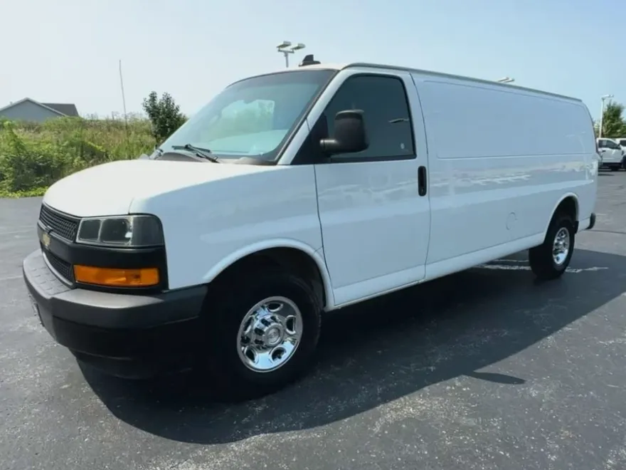 2020 Chevrolet Express Cargo 2500 photo 1
