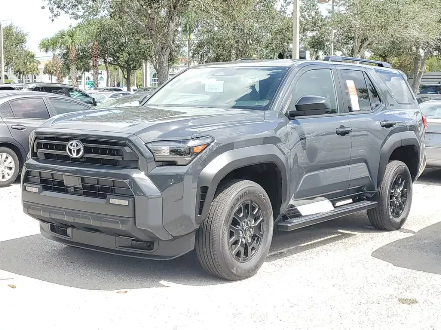 2025 Toyota 4Runner SR5 photo 1