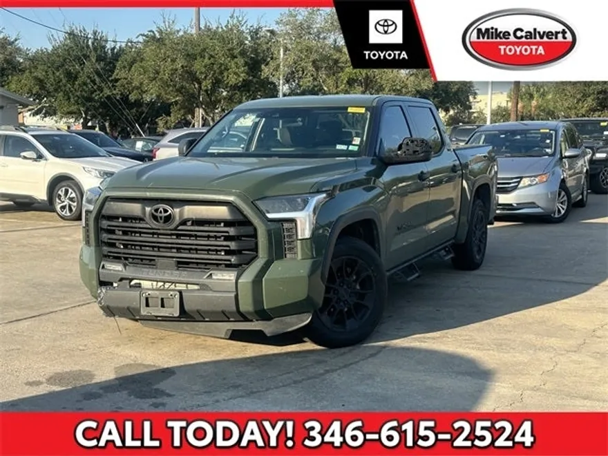 2023 Toyota Tundra SR5 photo 1