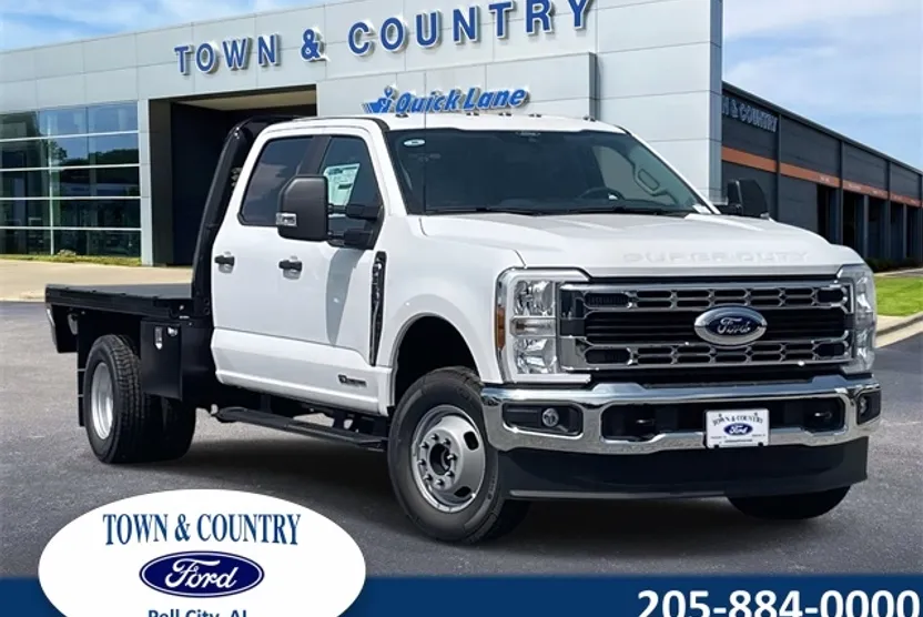 2025 Ford F-350 photo 1