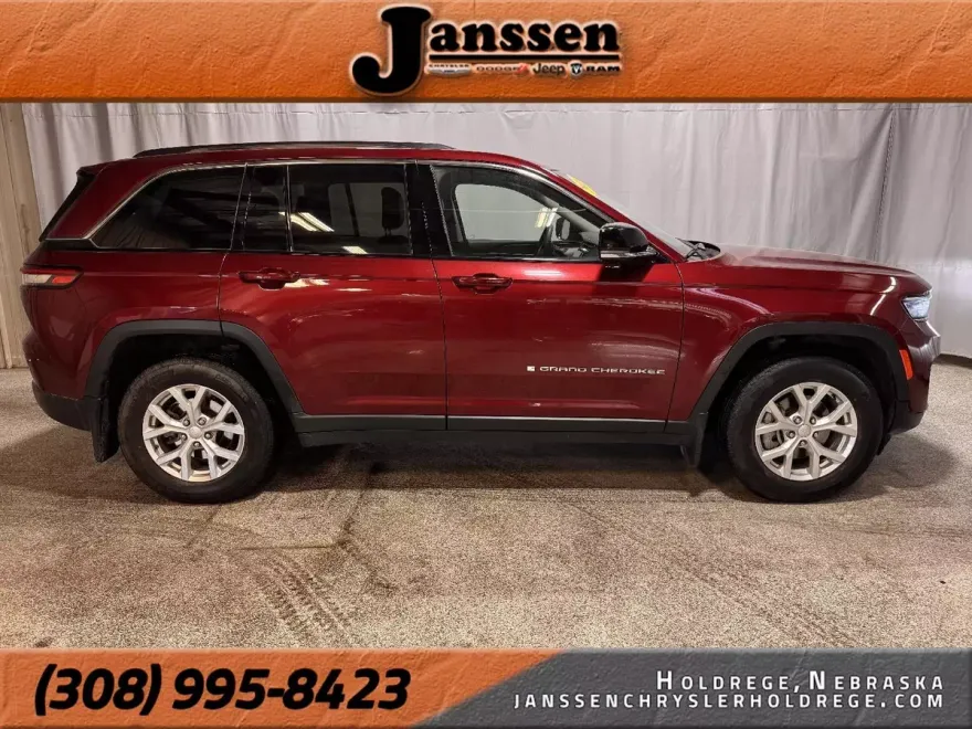 2023 Jeep Grand Cherokee Limited photo 1