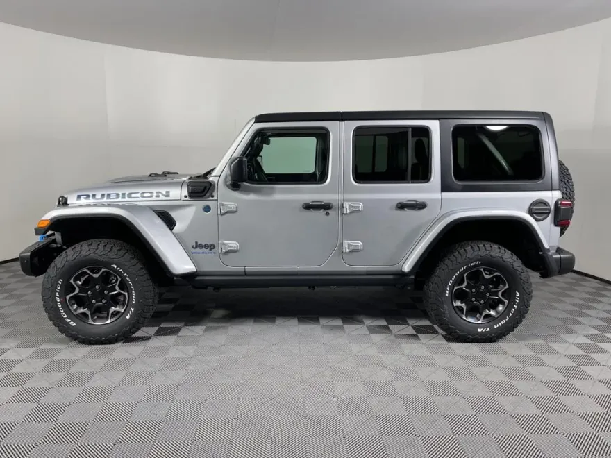 2023 Jeep Wrangler 4xe Rubicon photo 2