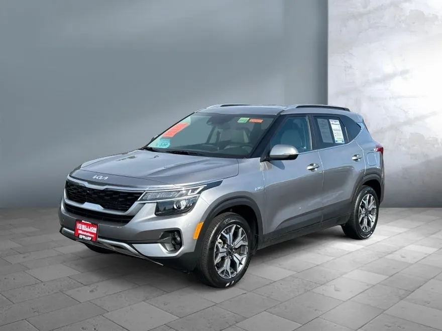 2022 Kia Seltos EX photo 1