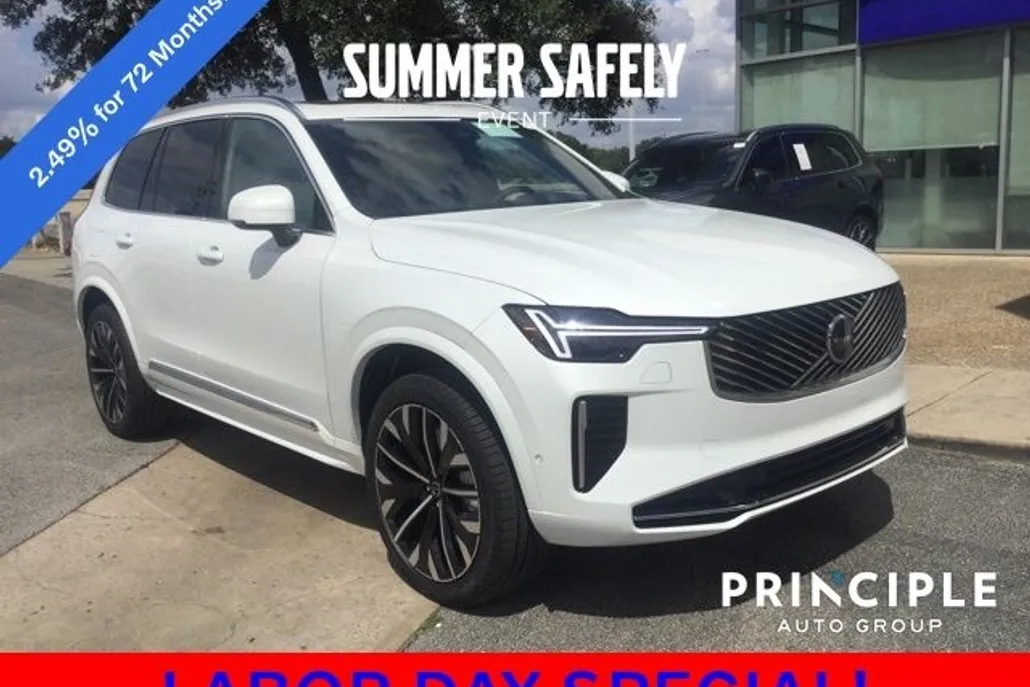 2026 Volvo XC90 Plus photo 1