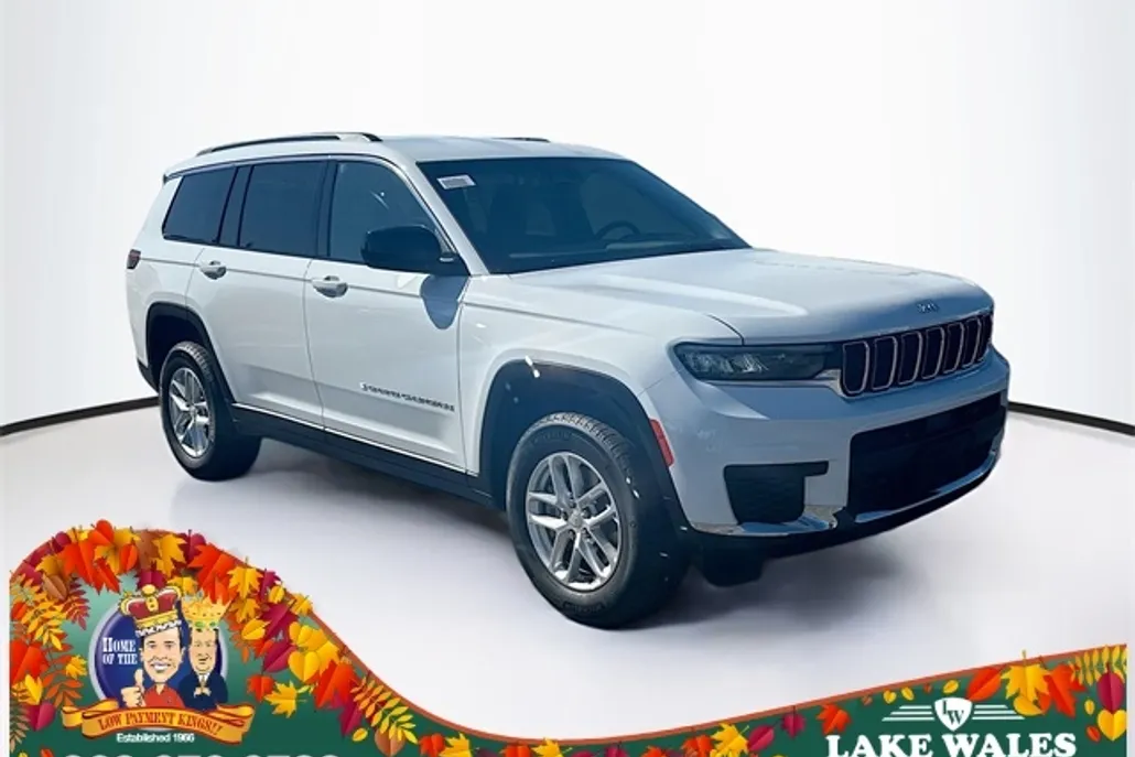 2025 Jeep Grand Cherokee Laredo photo 1
