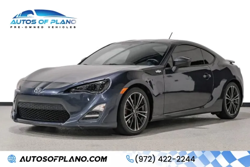 2014 Scion FR-S photo 1