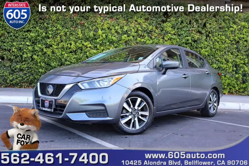 2020 Nissan Versa SV photo 1