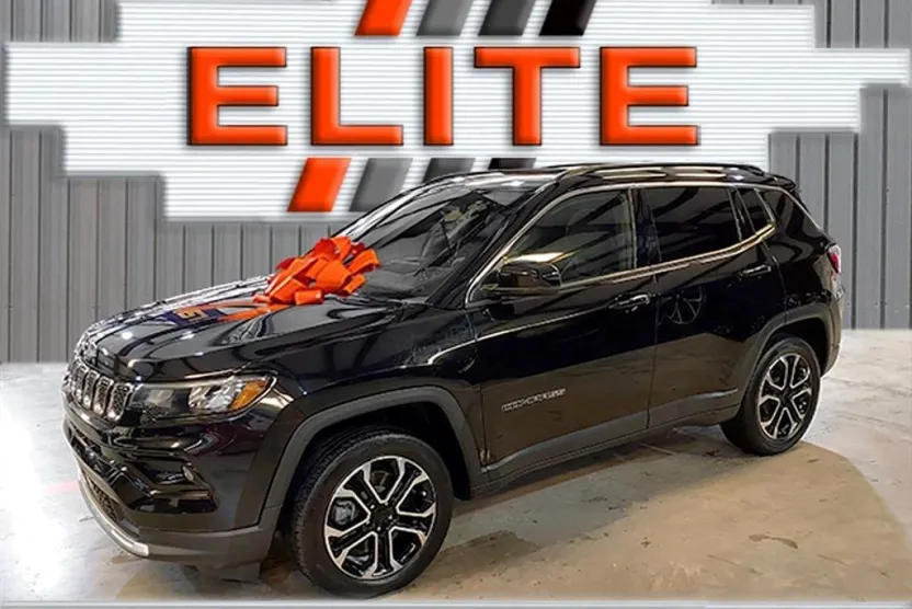 2023 Jeep Compass Limited photo 1
