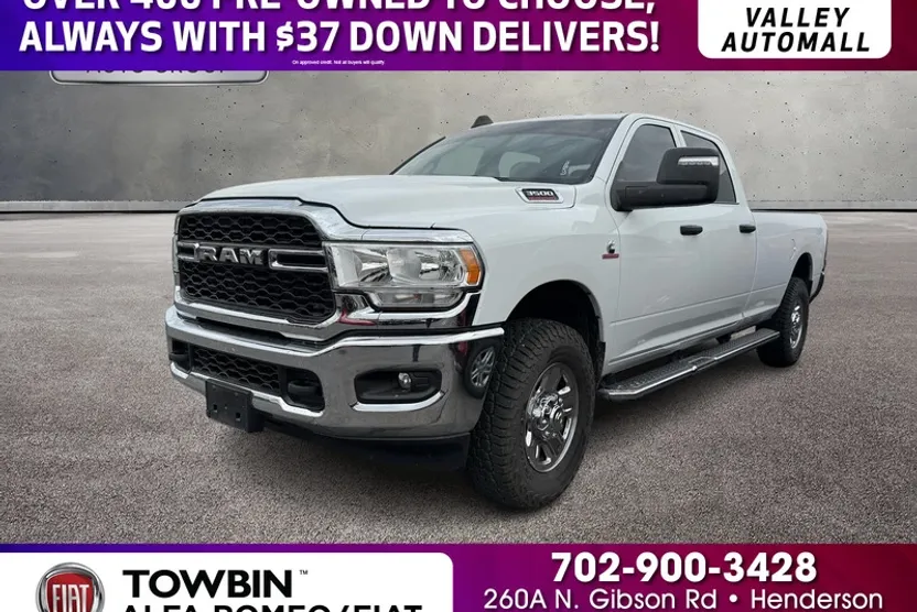 2024 Ram 3500 Tradesman photo 1