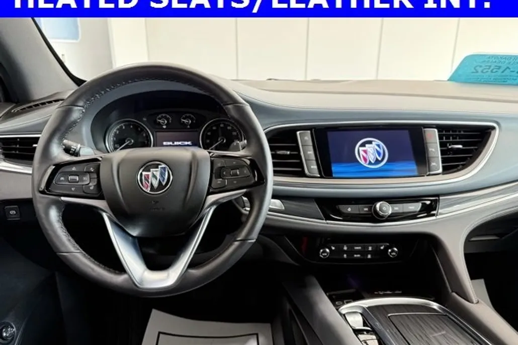 2023 Buick Enclave Essence photo 1