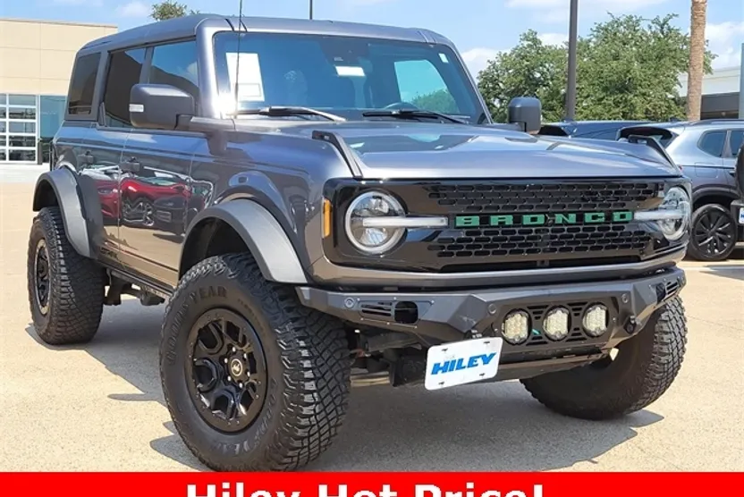 2022 Ford Bronco Wildtrak photo 1