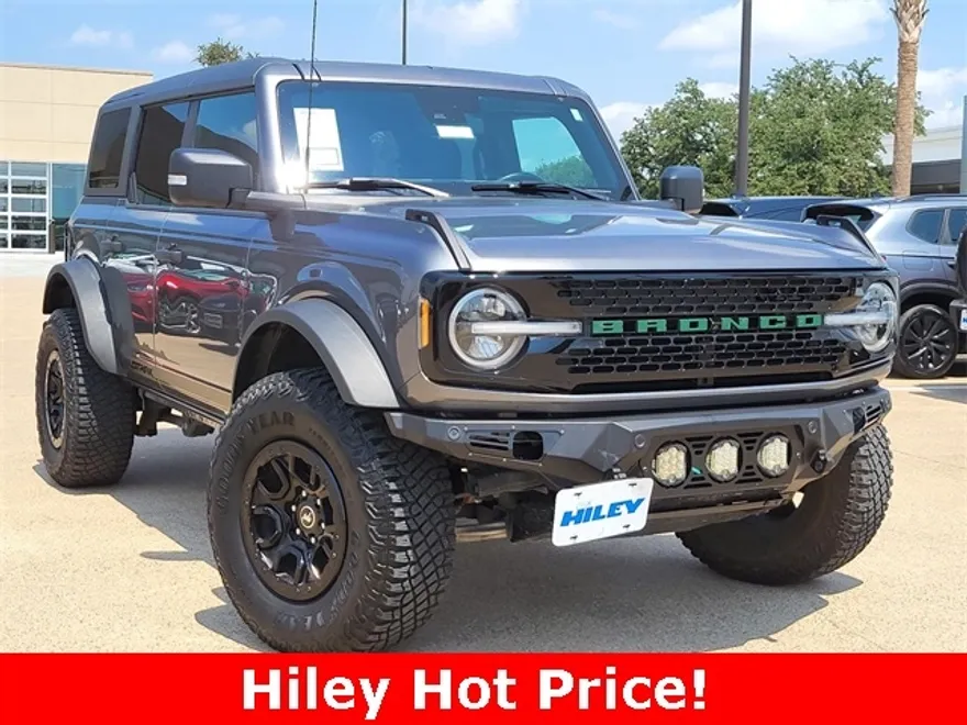 2022 Ford Bronco Wildtrak photo 1