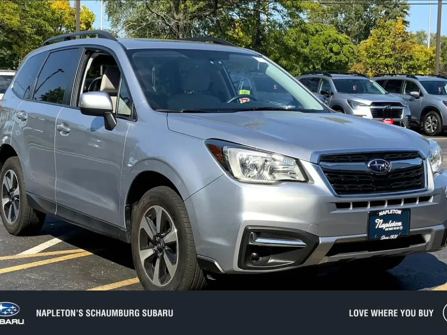 2017 Subaru Forester 2.5i Premium photo 1