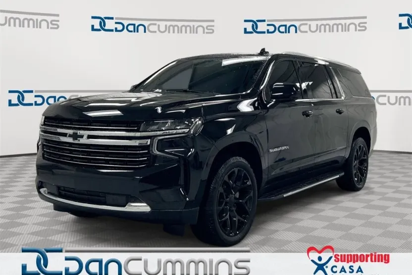 2021 Chevrolet Suburban LT photo 1