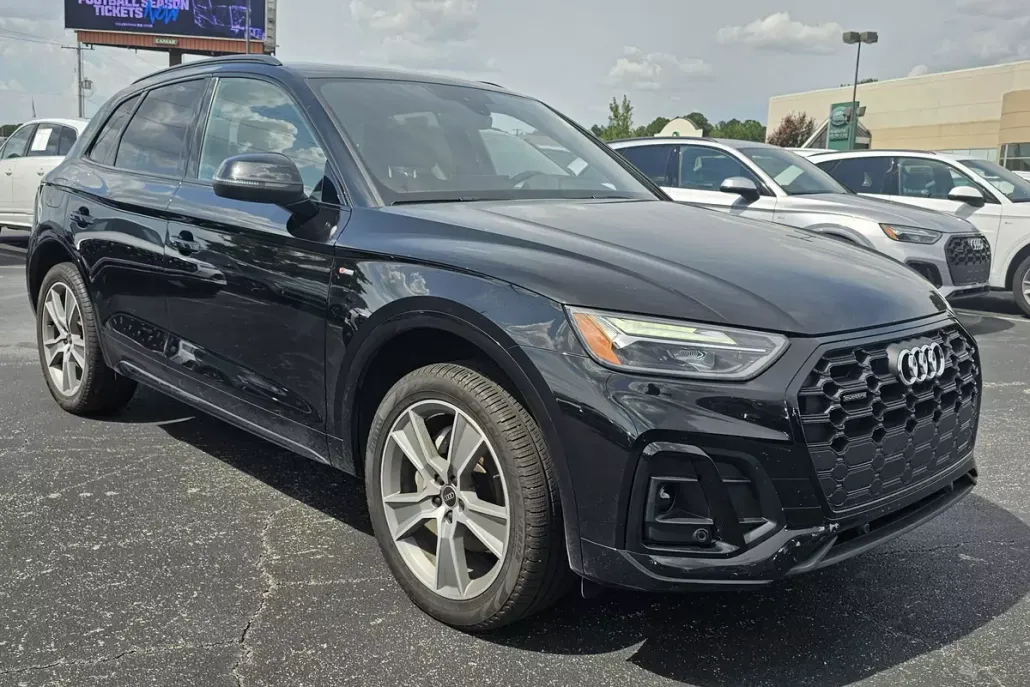 2025 Audi Q5 S line Premium photo 1