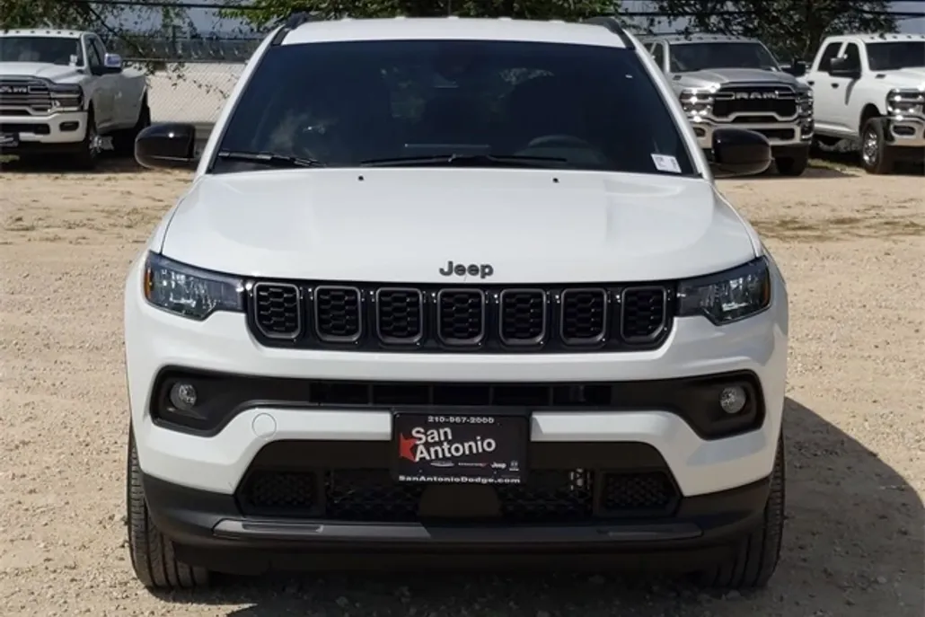 2026 Jeep Compass Latitude photo 1