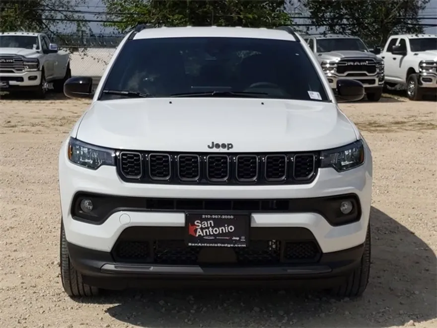 2026 Jeep Compass Latitude photo 1