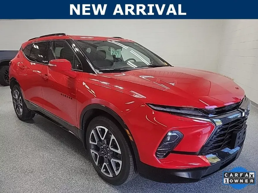 2023 Chevrolet Blazer RS photo 1