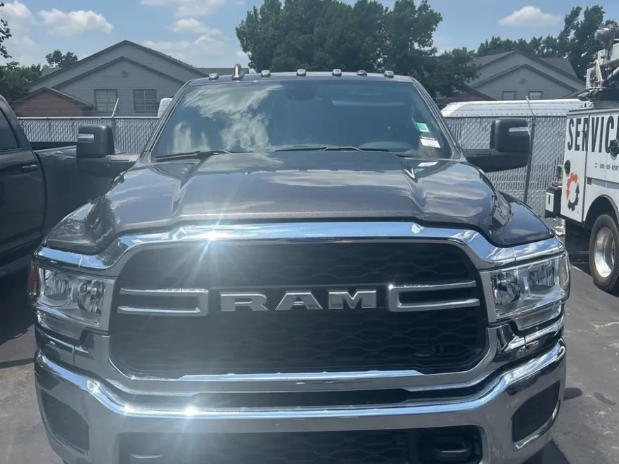 2024 Ram 3500 Tradesman photo 1