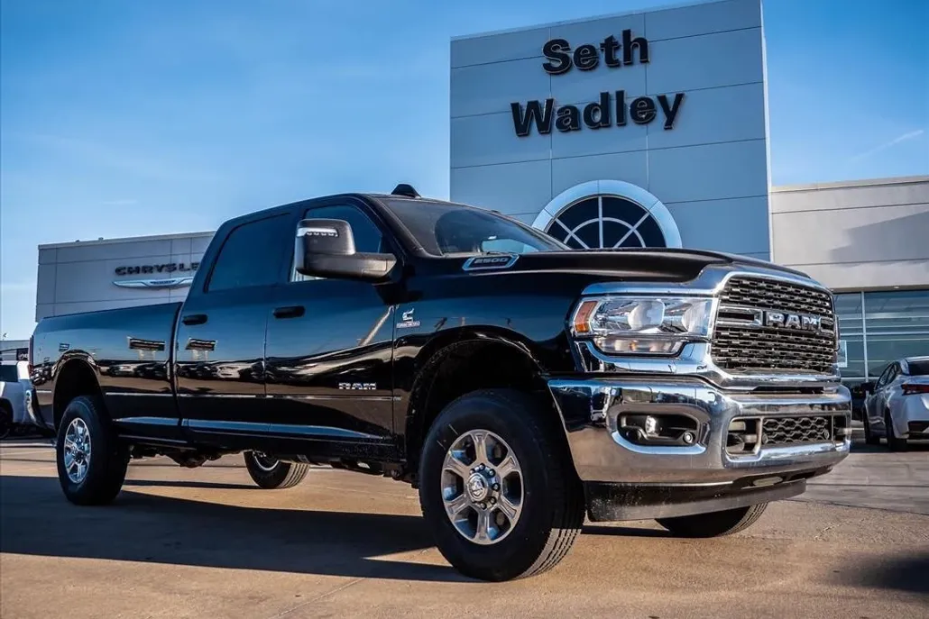 2024 Ram 2500 Big Horn photo 1
