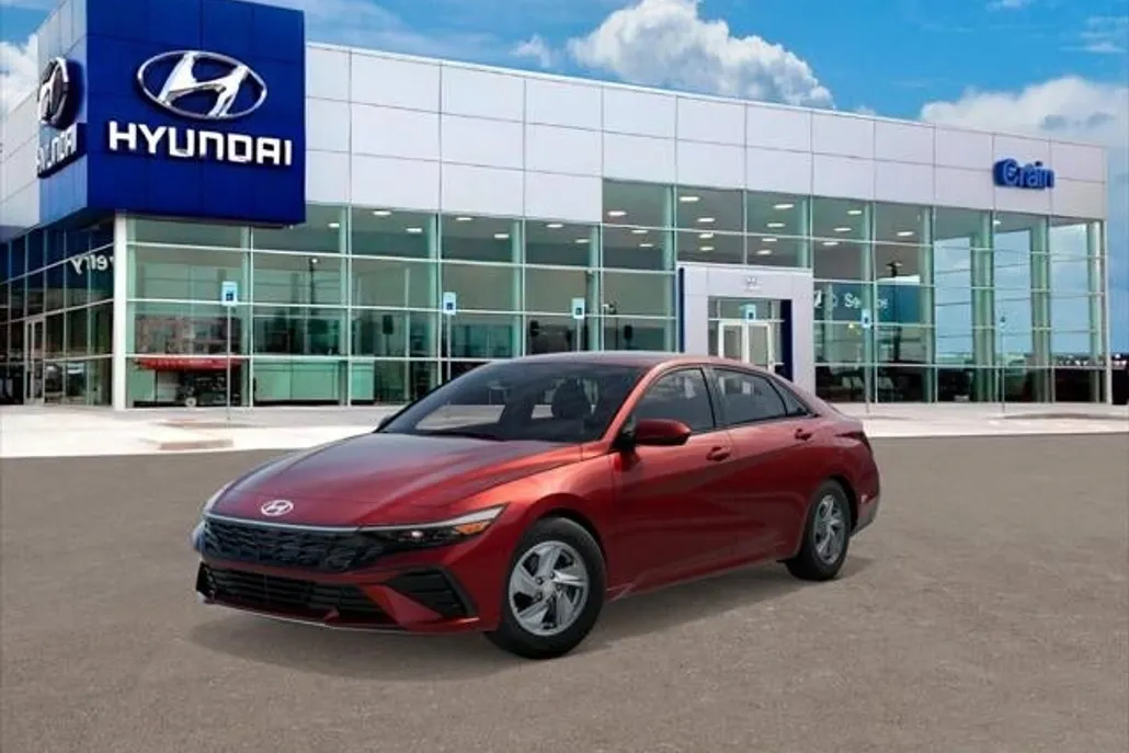 2025 Hyundai Elantra SE photo 1
