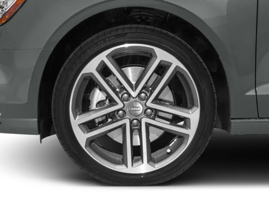 2018 Audi A3 Quattro photo 1