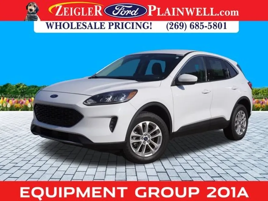 2021 Ford Escape SE Hybrid photo 1