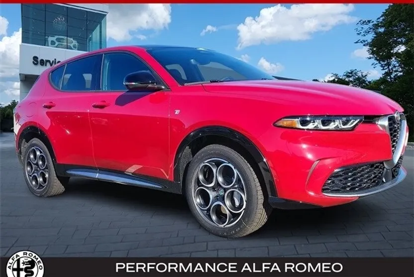 2024 Alfa Romeo Tonale Ti photo 1