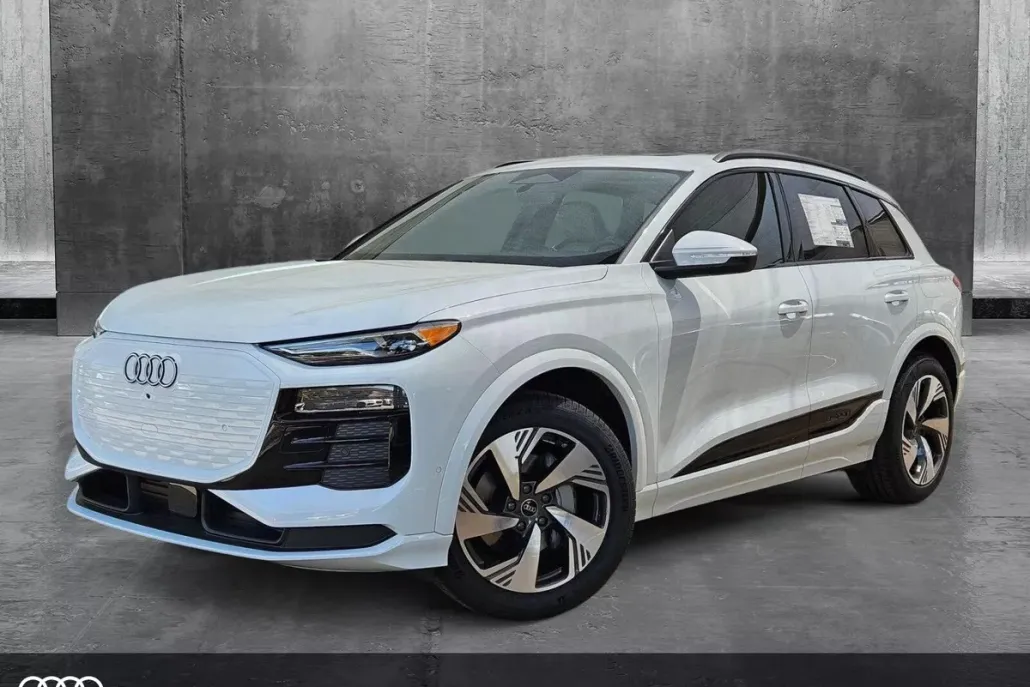 2025 Audi Q6 E-tron Premium photo 1