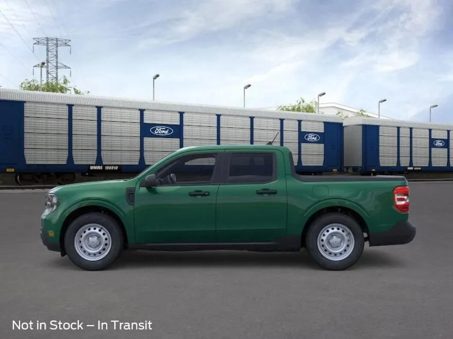 2025 Ford Maverick XL photo 1
