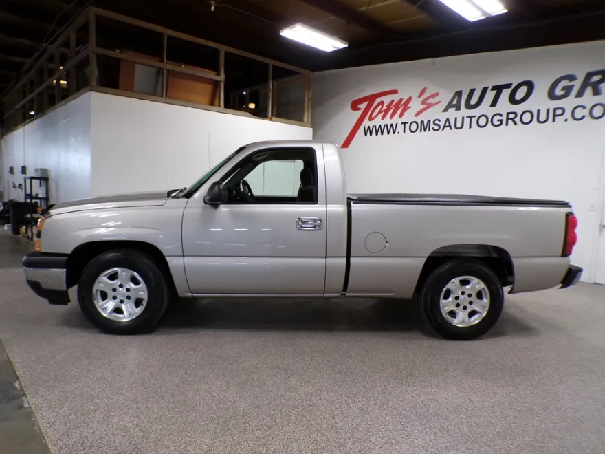 2007 Chevrolet Silverado 1500 Work Truck photo 1