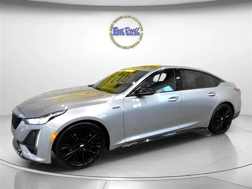 2023 Cadillac CT5 V photo 1