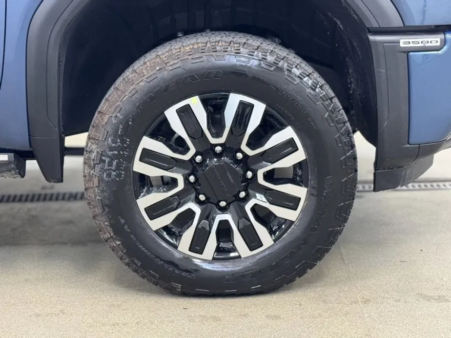 2025 Gmc Sierra 3500 HD Denali Ultimate photo 1