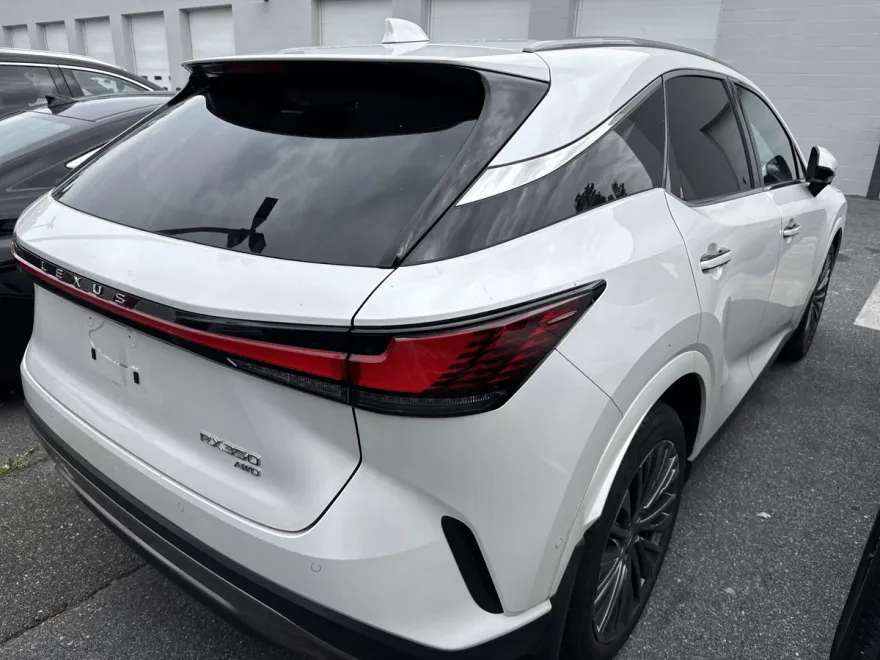 2023 Lexus RX 350 Luxury photo 1