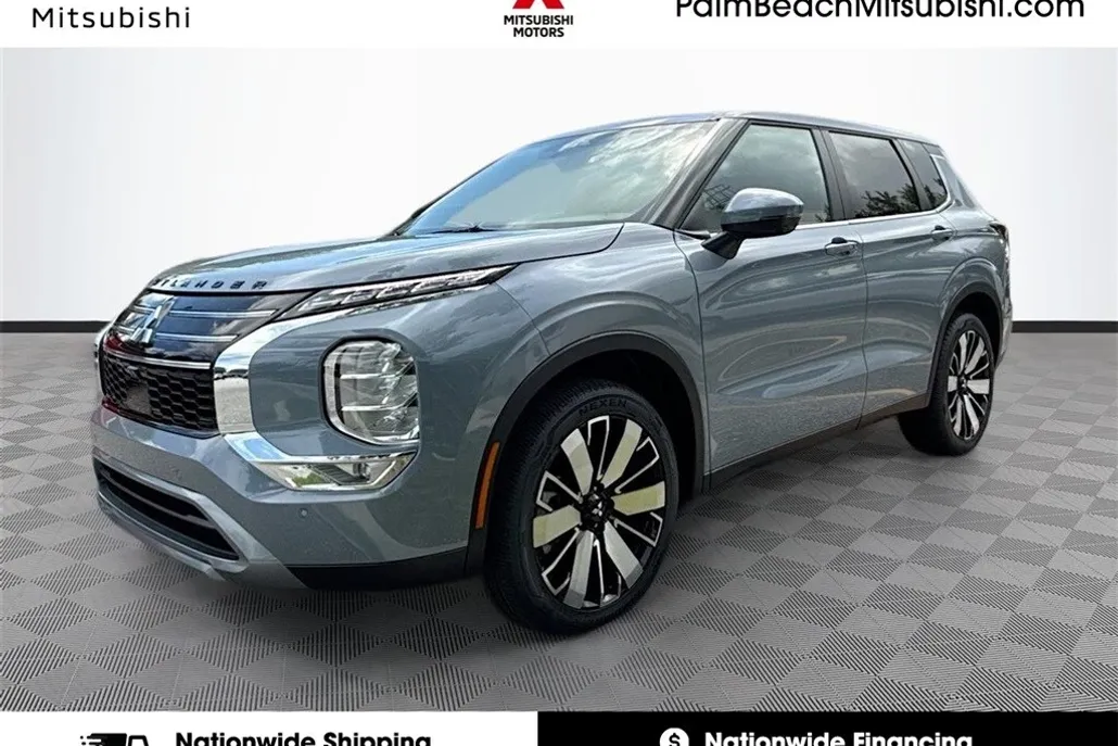 2025 Mitsubishi Outlander SE photo 1