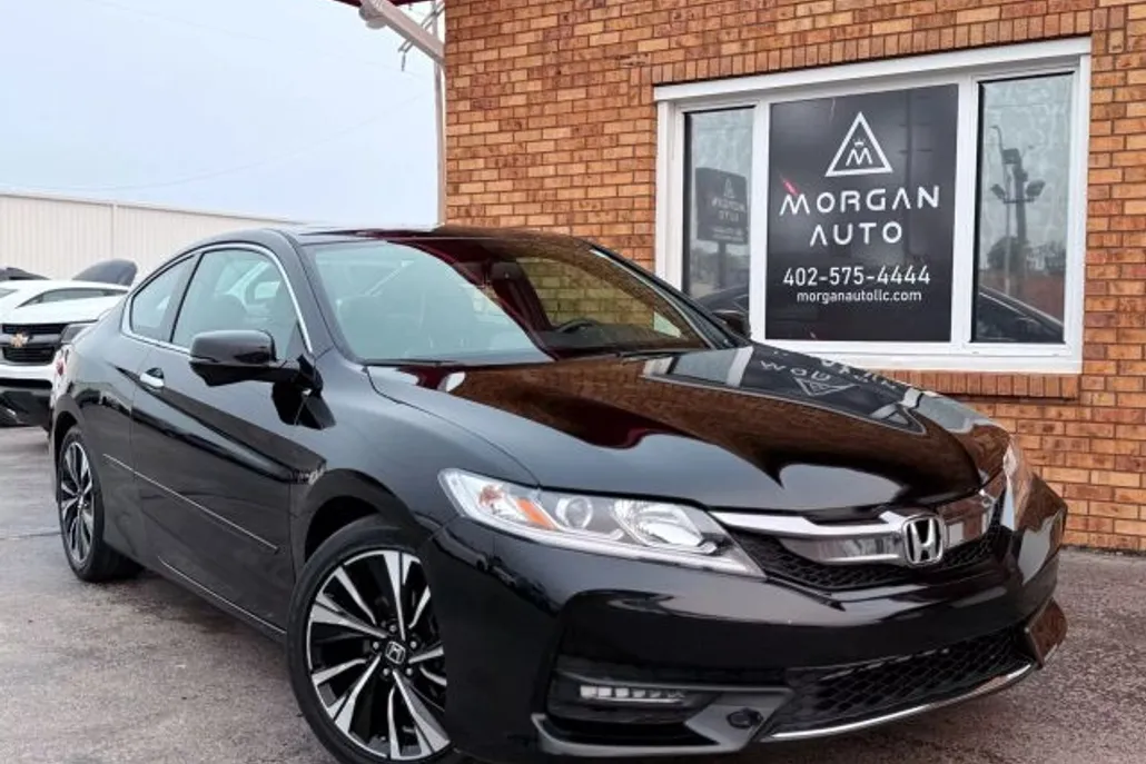 2016 Honda Accord EX-L photo 1