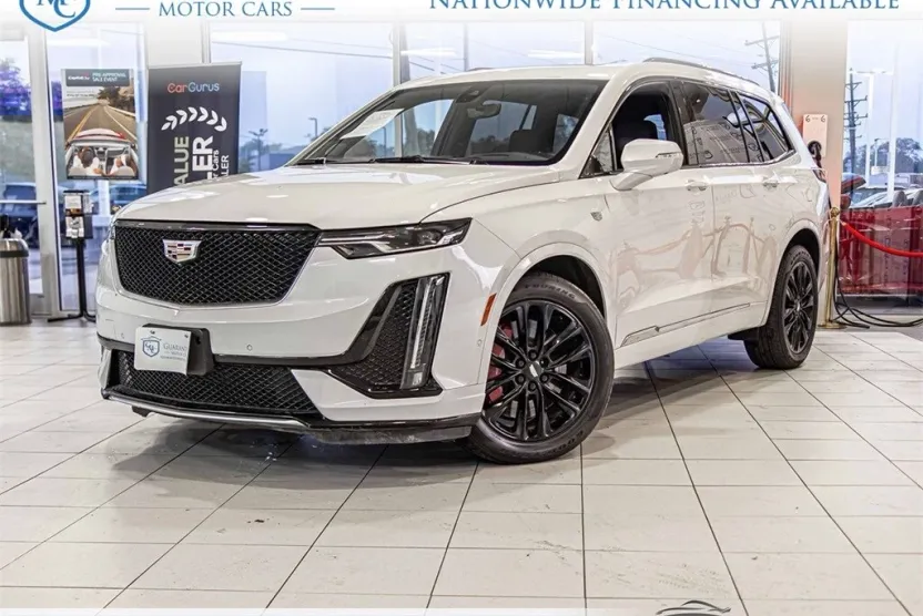 2022 Cadillac XT6 Sport photo 1