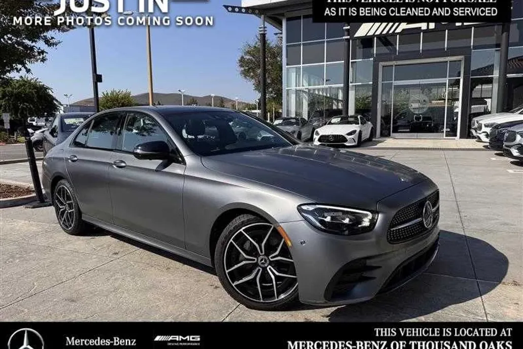 2022 Mercedes Benz E 350 photo 1