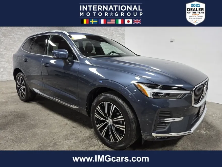 2022 Volvo XC60 B5 Inscription photo 1