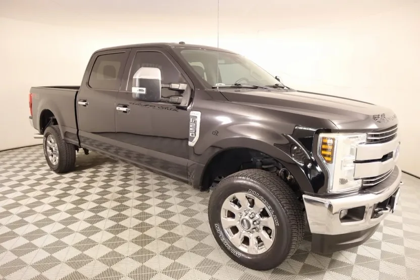 2018 Ford F-250 photo 1