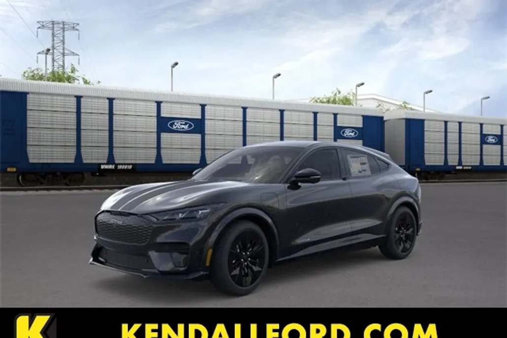 2025 Ford Mustang Mach-E GT photo 1