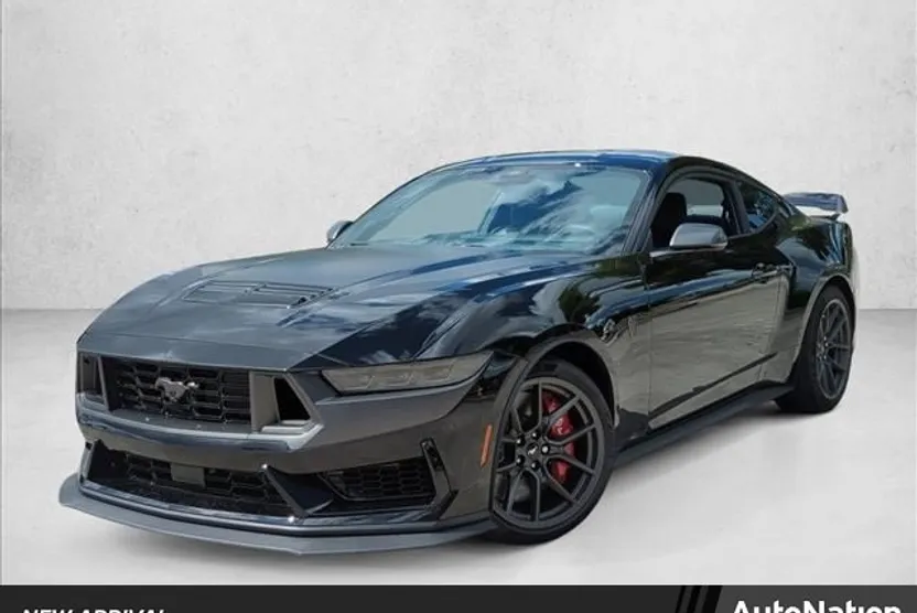 2025 Ford Mustang Dark Horse photo 1