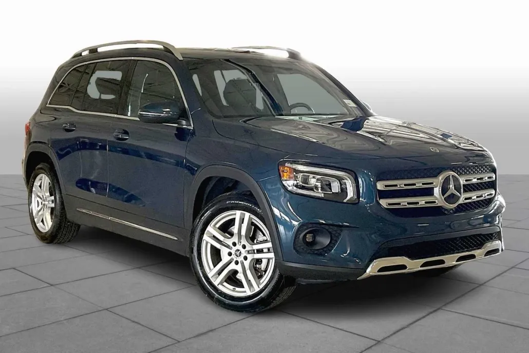 2023 Mercedes Benz GLB 250 photo 1