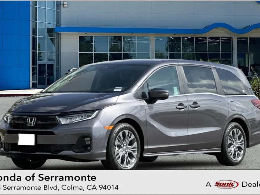 2026 Honda Odyssey Touring photo 1