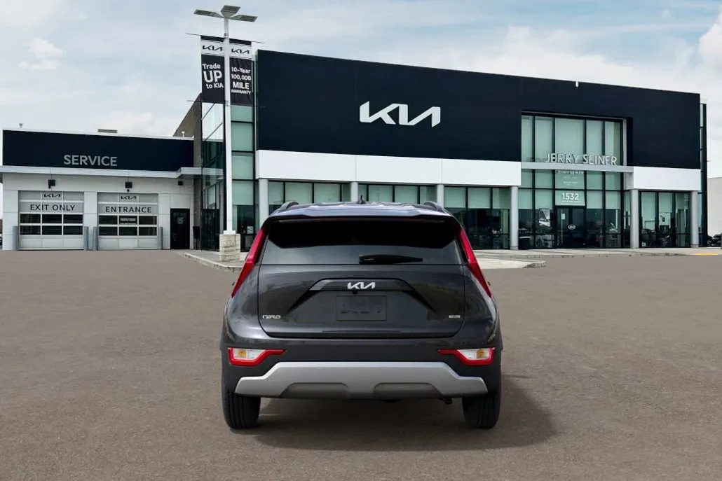 2025 Kia Niro EX photo 1