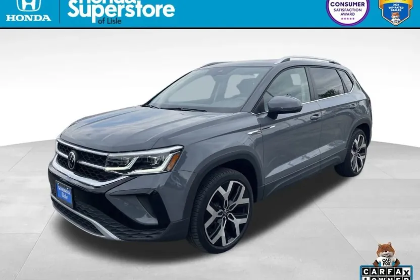 2022 Volkswagen Taos SEL photo 1