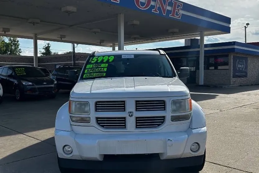 2011 Dodge Nitro Heat photo 1