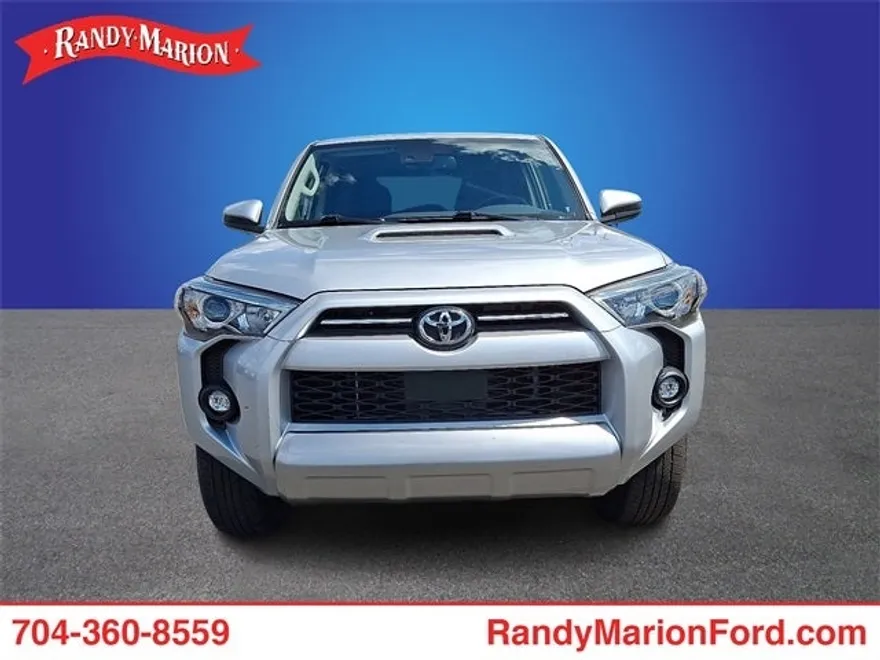 2024 Toyota 4Runner TRD Off-Road photo 1